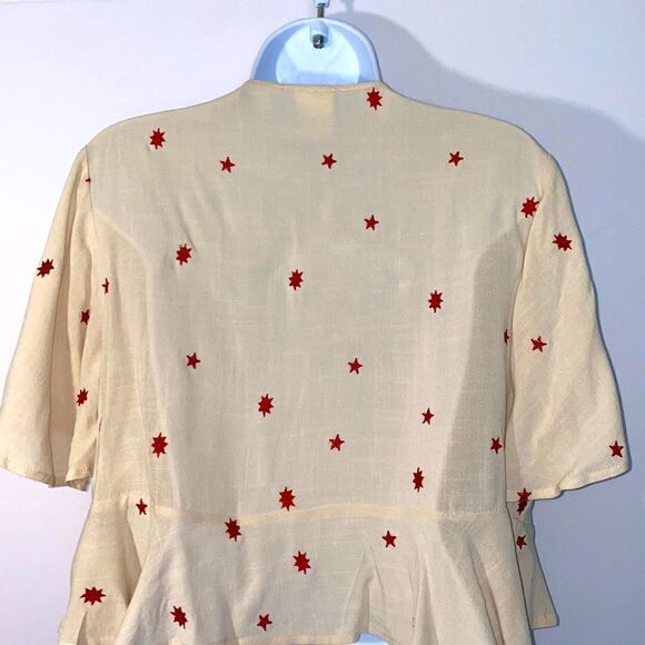 By Together Ivory & Red Embroidered Star - Picture 5 of 6